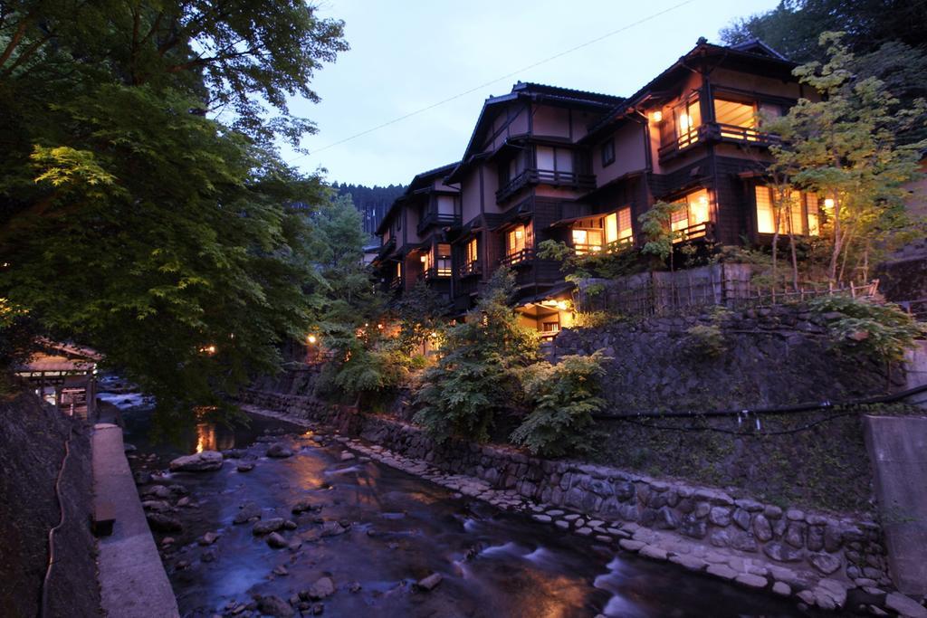 Fujiya Hotel Minamioguni Bagian luar foto