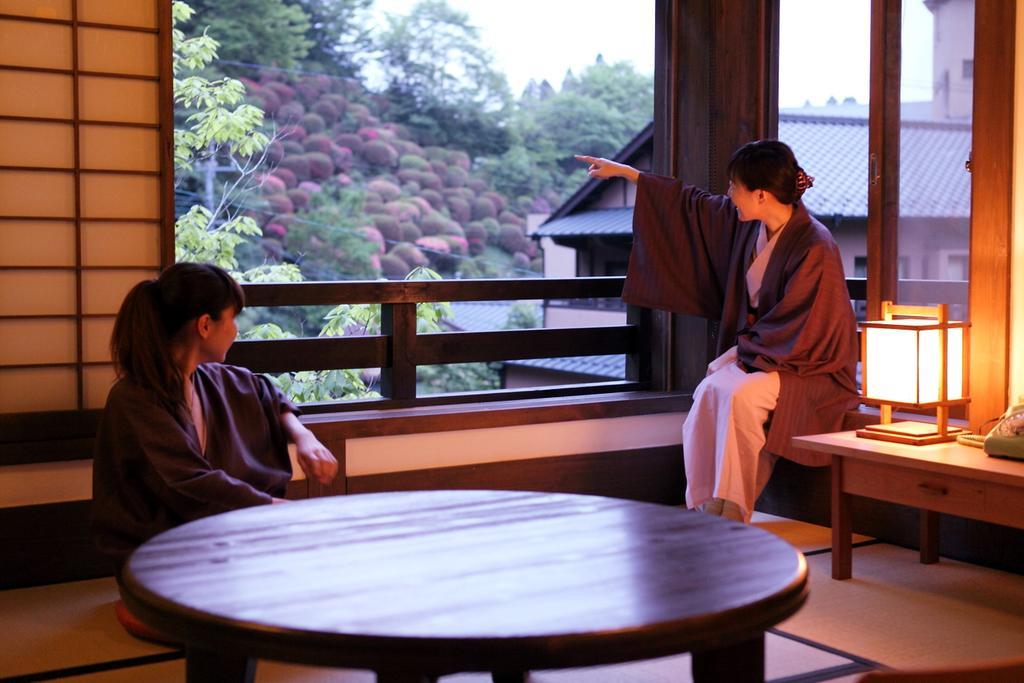 Fujiya Hotel Minamioguni Bagian luar foto